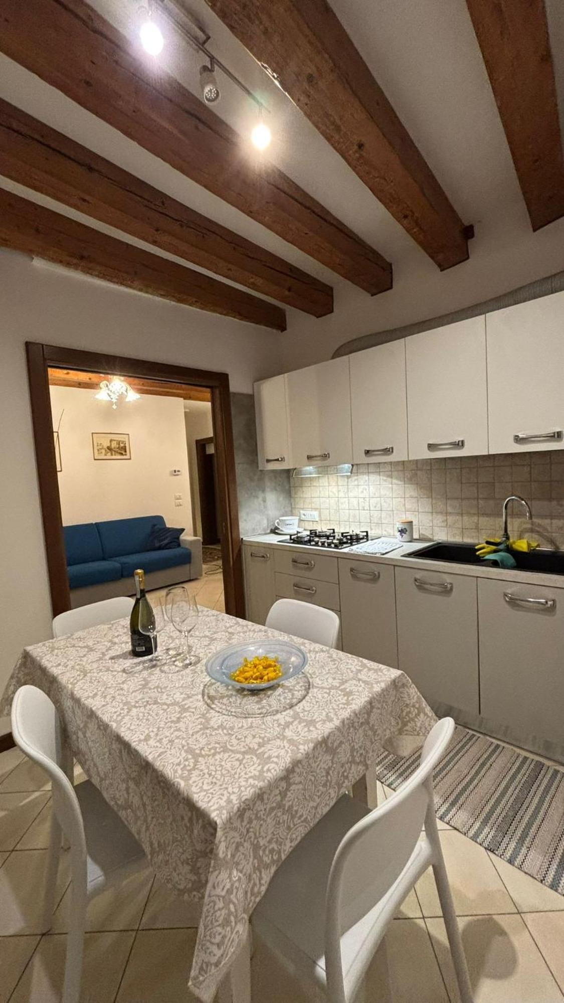 Ca Doge Marin Apartment